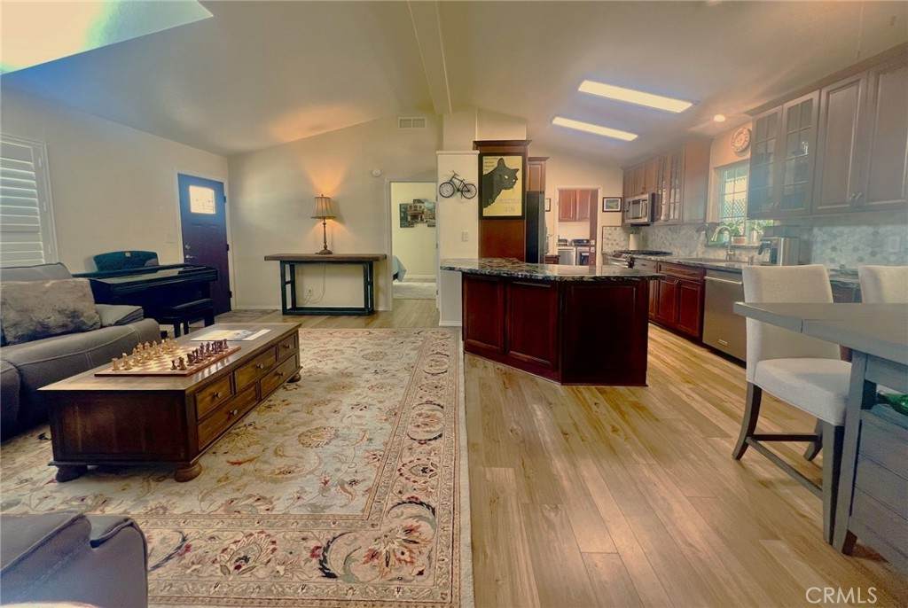 319 Concord - Photo 1