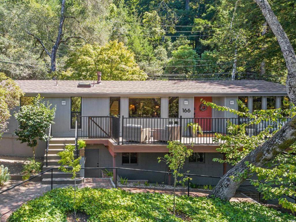552 Bean Creek Road - Photo 1