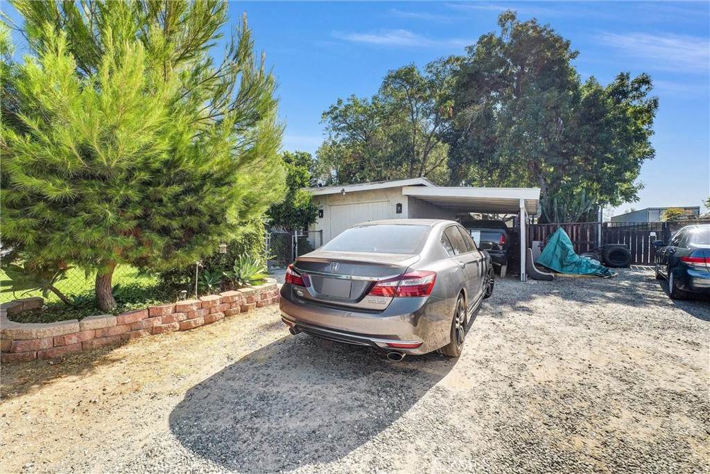 https://bt-photos.global.ssl.fastly.net/socal/orig_boomver_1_489866377-2.jpg