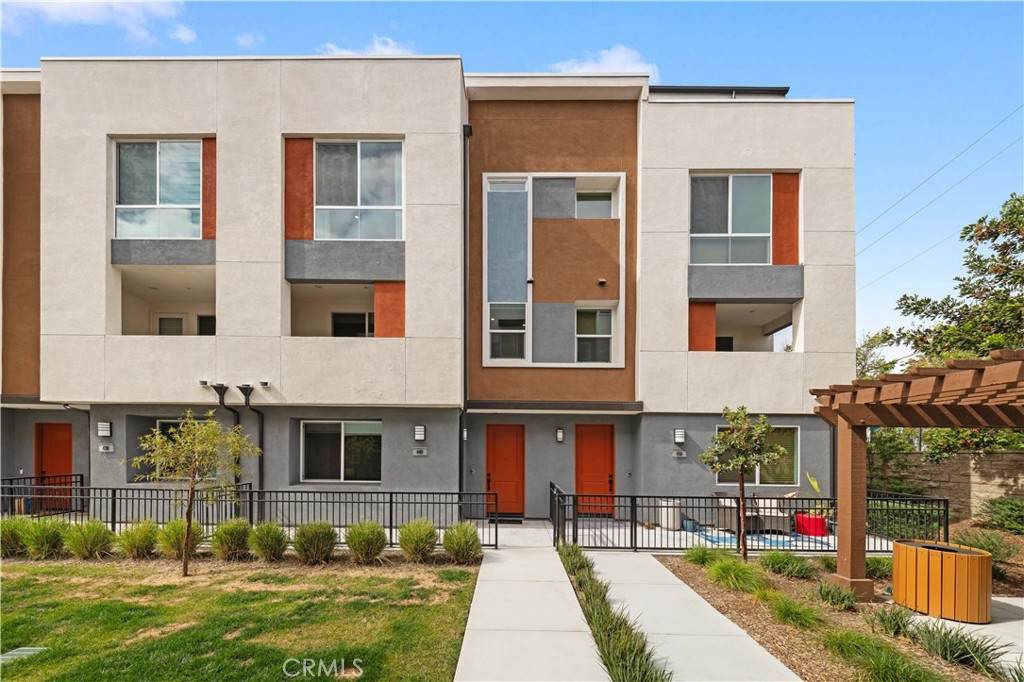 1816 1st - Photo 1