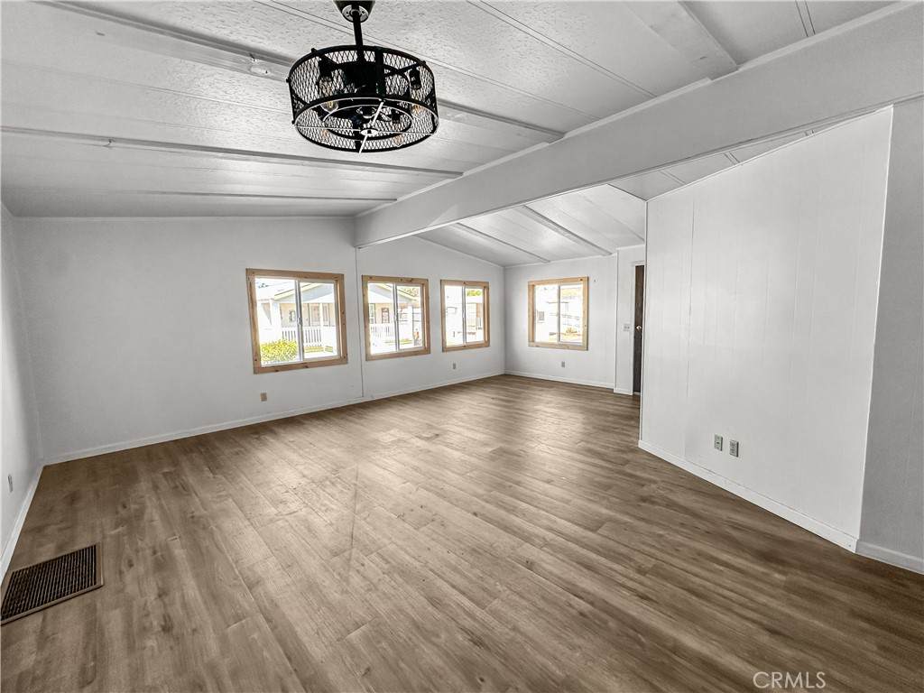 178 Cedar Parkway - Photo 1