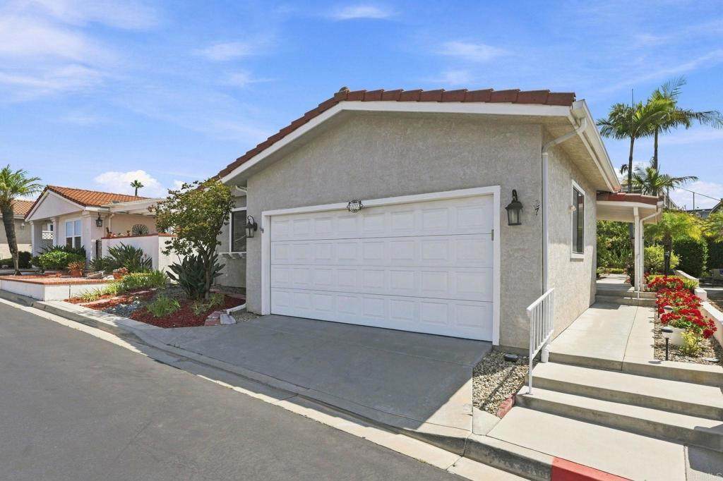 https://bt-photos.global.ssl.fastly.net/socal/orig_boomver_1_492540307-2.jpg