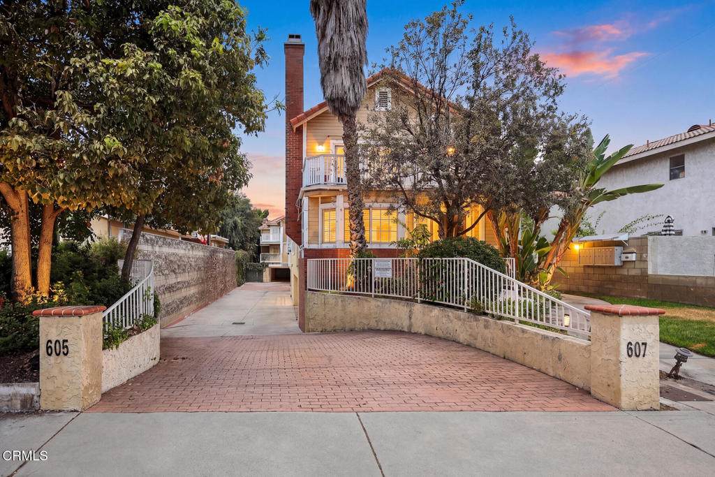 https://bt-photos.global.ssl.fastly.net/socal/orig_boomver_1_496762374-2.jpg