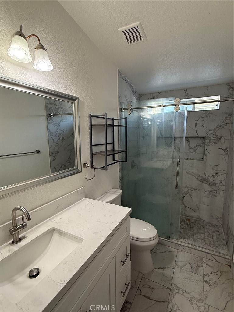 https://bt-photos.global.ssl.fastly.net/socal/orig_boomver_1_497528567-2.jpg
