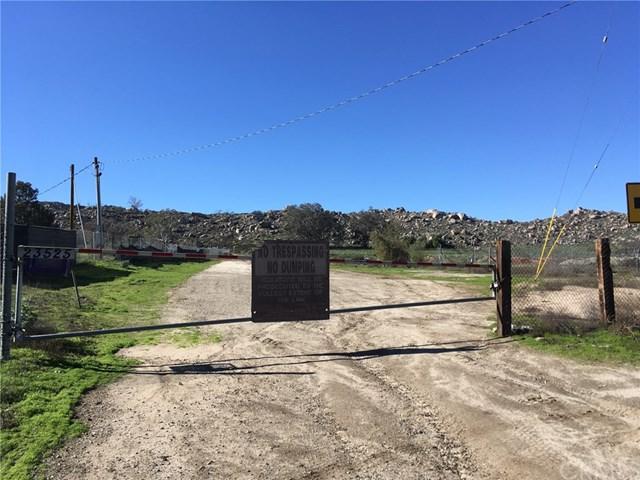 23251 Placentia - Photo 1