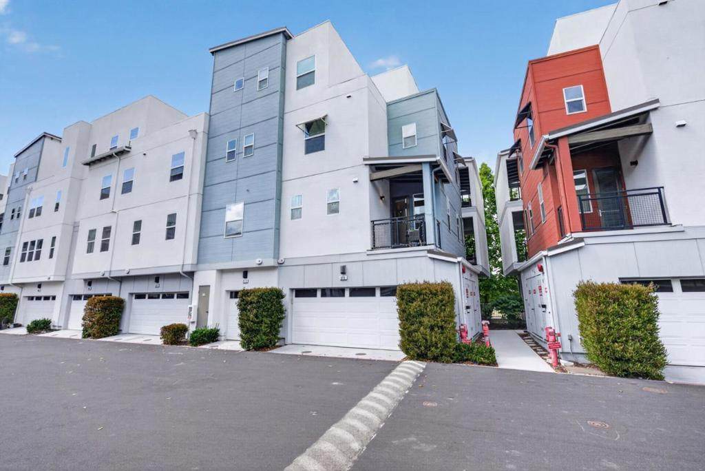 273 Baja Rose Street - Photo 1