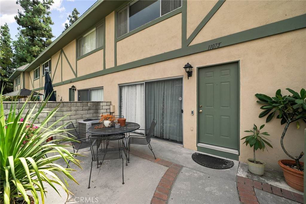 1107 Francis Street - Photo 1