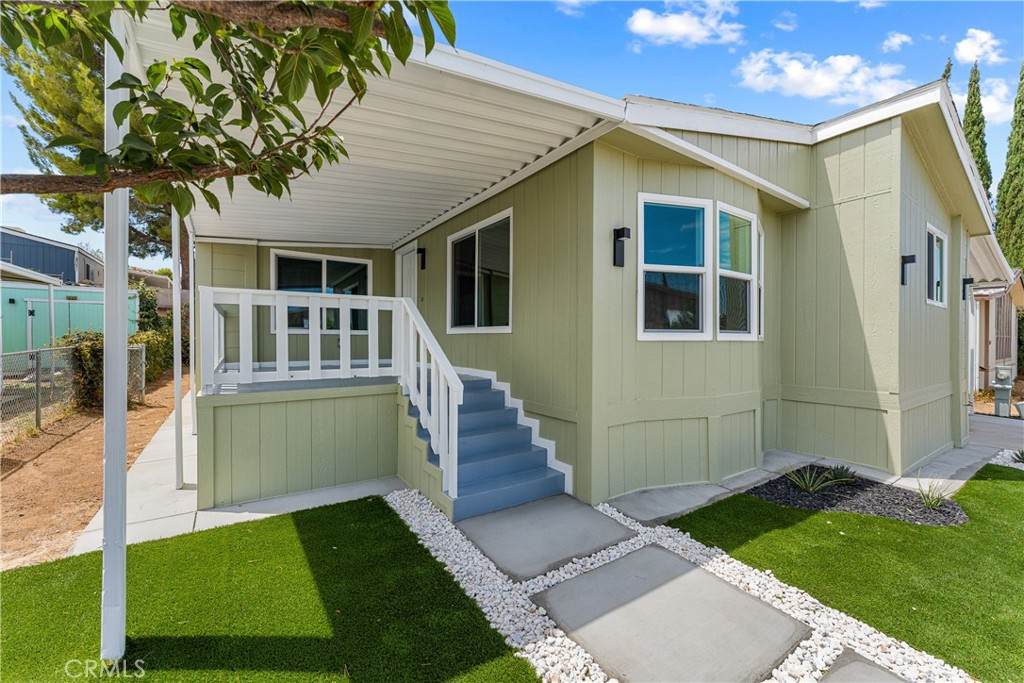 https://bt-photos.global.ssl.fastly.net/socal/orig_boomver_1_503013578-2.jpg