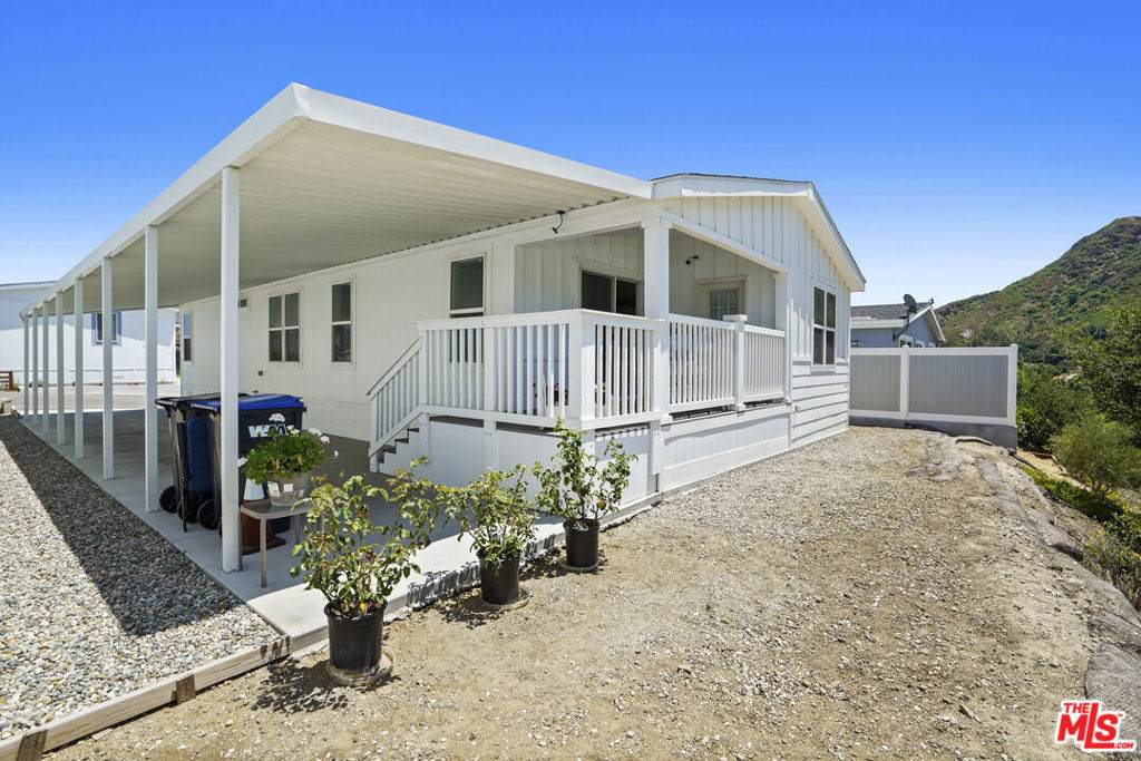 https://bt-photos.global.ssl.fastly.net/socal/orig_boomver_1_506861464-2.jpg