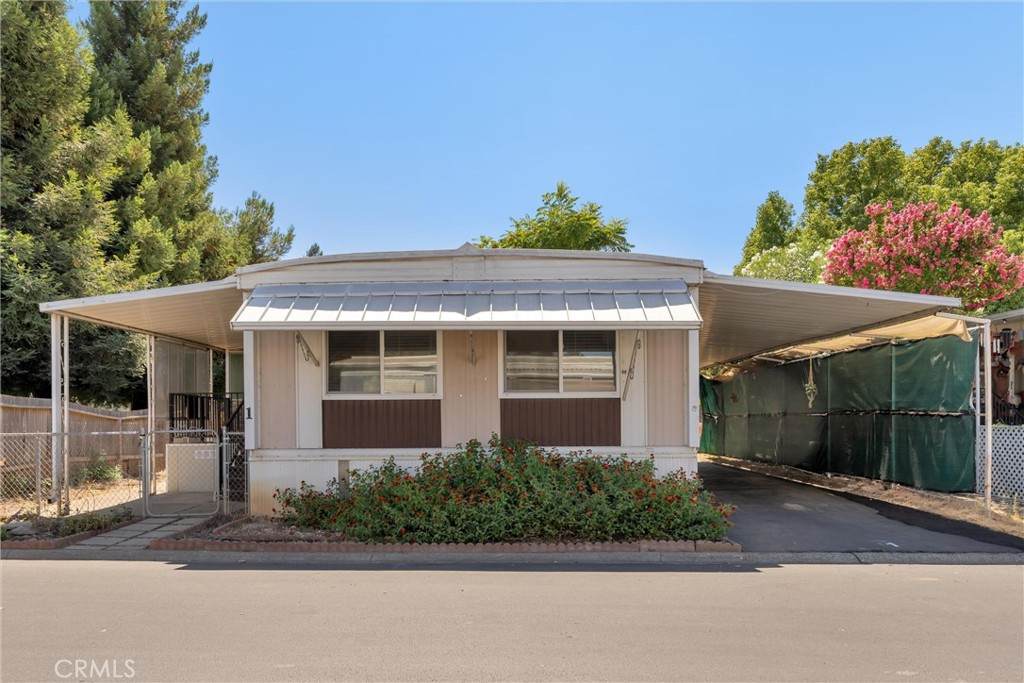 982 Lassen Avenue - Photo 1