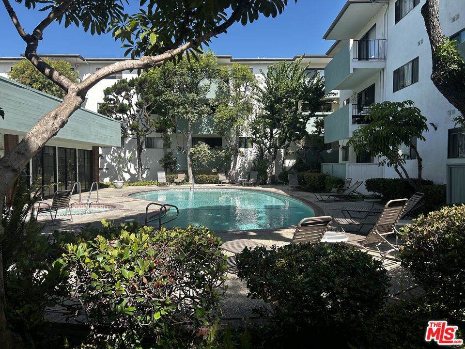 5000 Centinela Avenue - Photo 1
