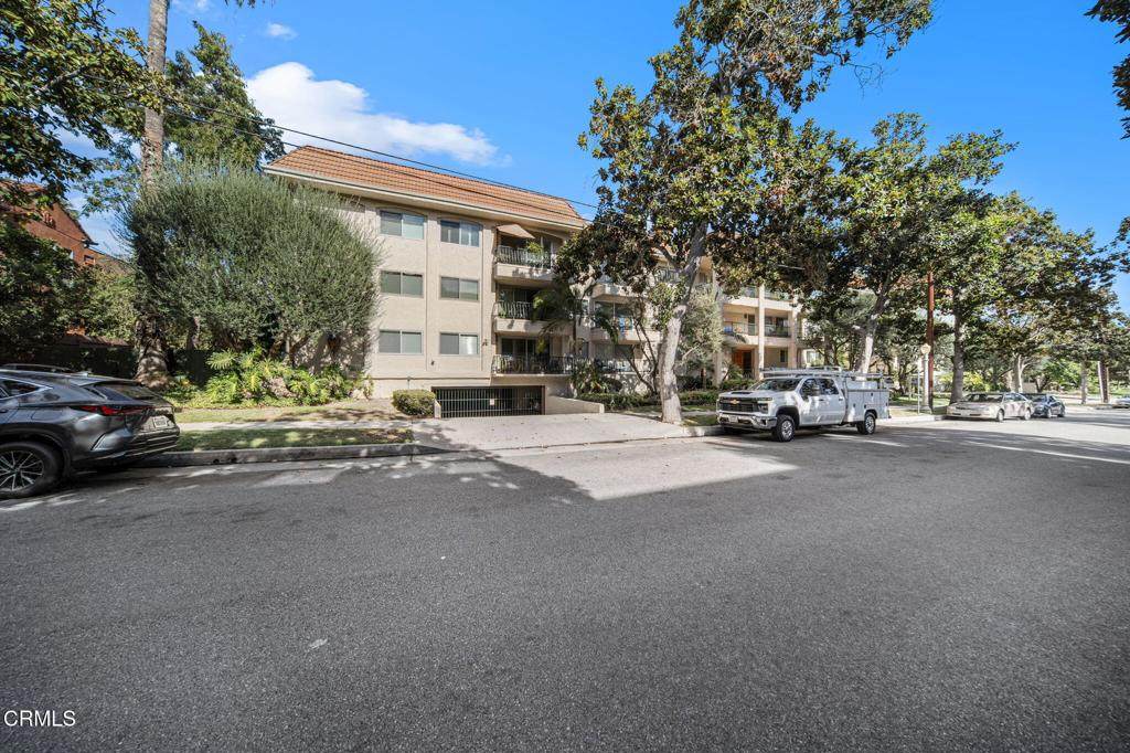 https://bt-photos.global.ssl.fastly.net/socal/orig_boomver_1_509061377-2.jpg