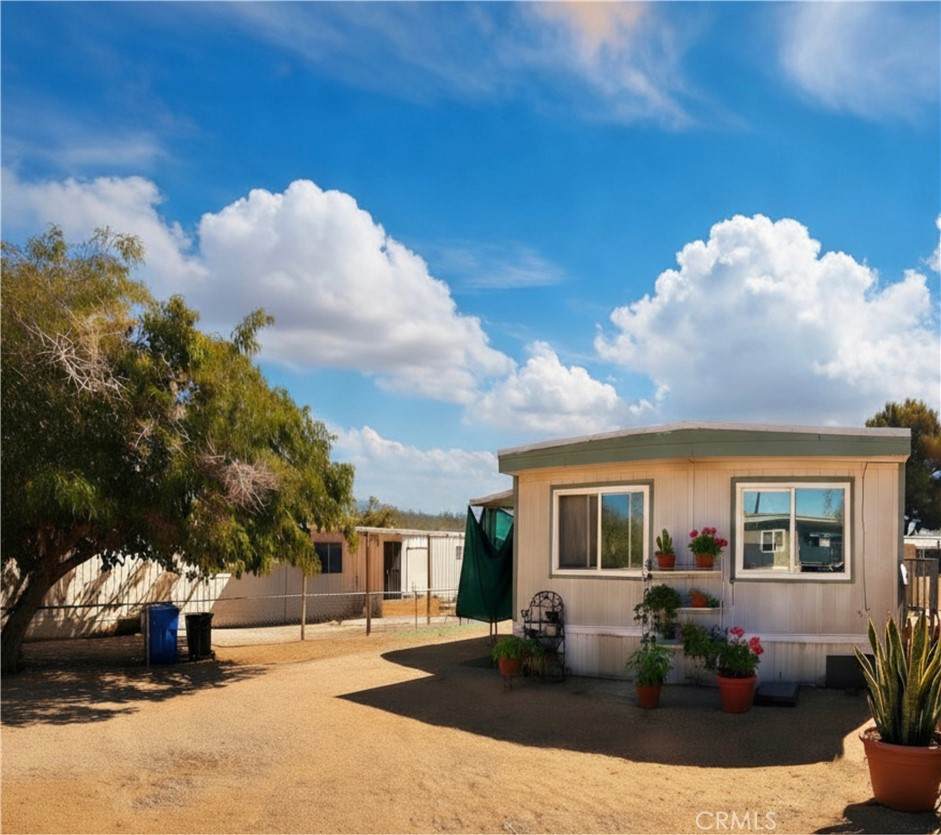 https://bt-photos.global.ssl.fastly.net/socal/orig_boomver_1_509441962-2.jpg
