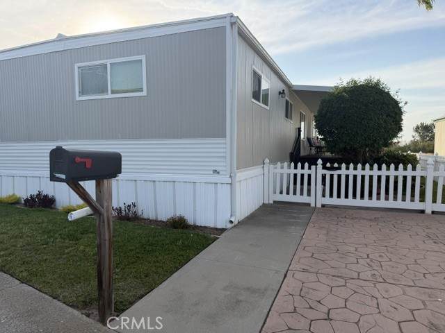 765 Mesa View Dr - Photo 1