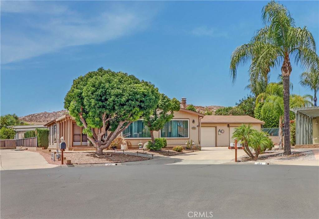 470 Quail Court - Photo 1