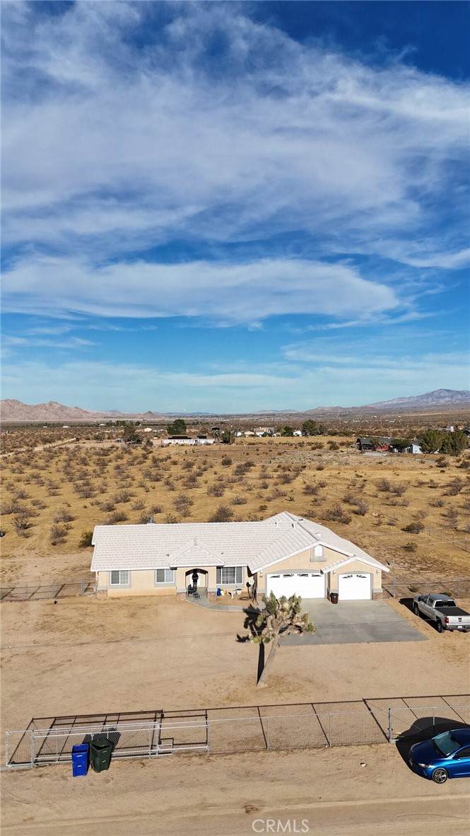 10575 Estrella - Photo 1
