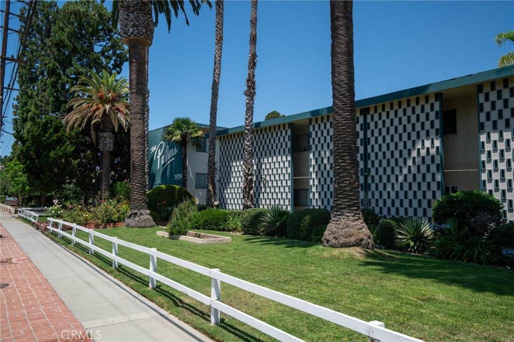 https://bt-photos.global.ssl.fastly.net/socal/orig_boomver_1_515678549-2.jpg