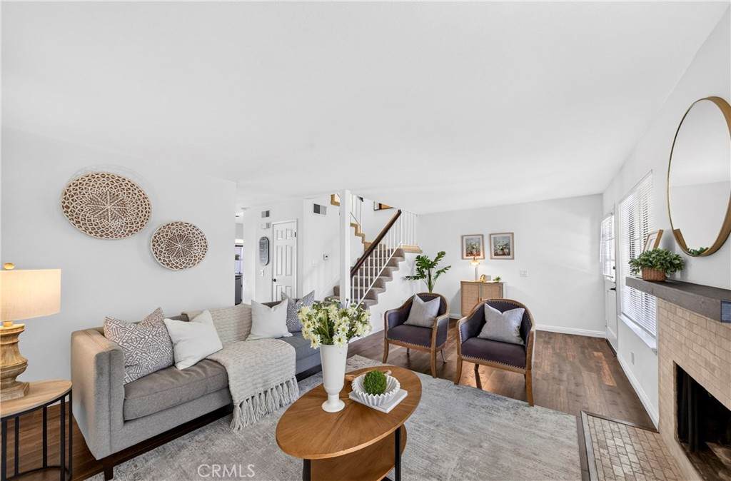 1700 Cerritos Avenue - Photo 1