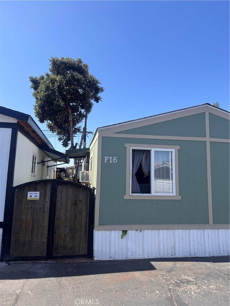 https://bt-photos.global.ssl.fastly.net/socal/orig_boomver_1_516313321-2.jpg