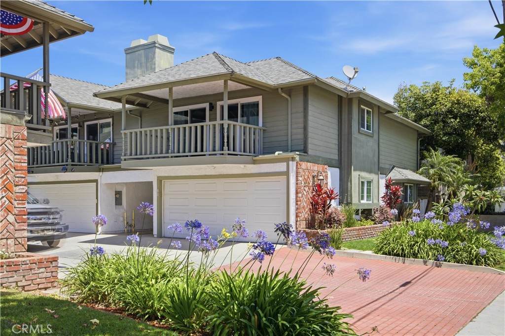 2231 Pacific - Photo 1