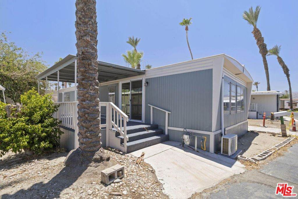 80870 Highway 111 - Photo 1