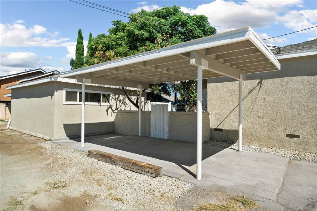 https://bt-photos.global.ssl.fastly.net/socal/orig_boomver_1_518163823-2.jpg