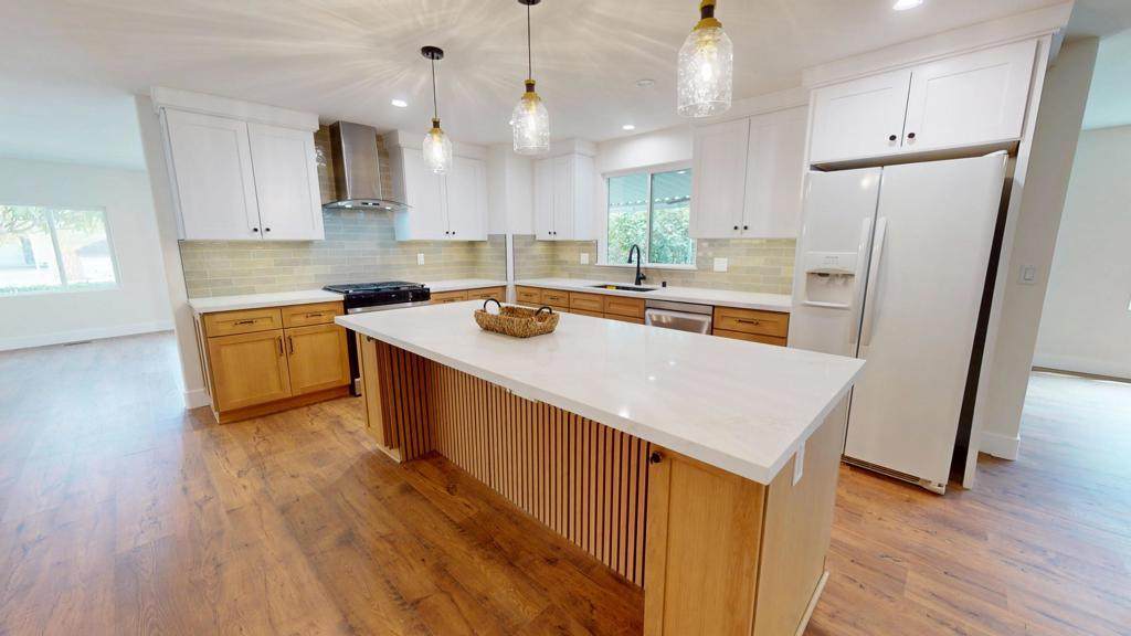 38525 Desert Greens Drive - Photo 1