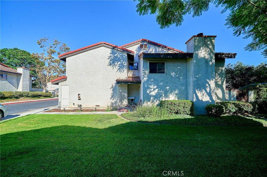 https://bt-photos.global.ssl.fastly.net/socal/orig_boomver_1_520363217-2.jpg