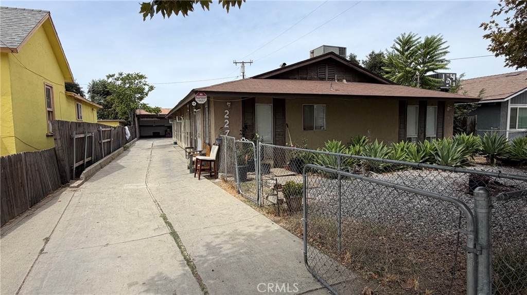 https://bt-photos.global.ssl.fastly.net/socal/orig_boomver_1_520657390-2.jpg