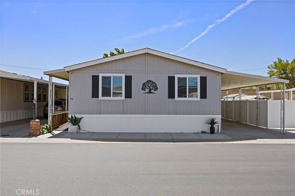 600 Dennison - Photo 1
