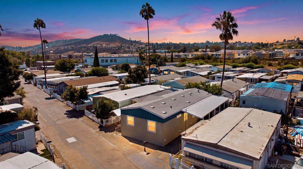 https://bt-photos.global.ssl.fastly.net/socal/orig_boomver_1_520982434-2.jpg