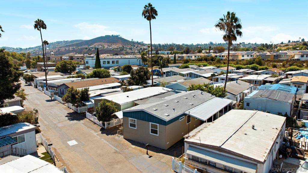 https://bt-photos.global.ssl.fastly.net/socal/orig_boomver_1_520982434-2.jpg