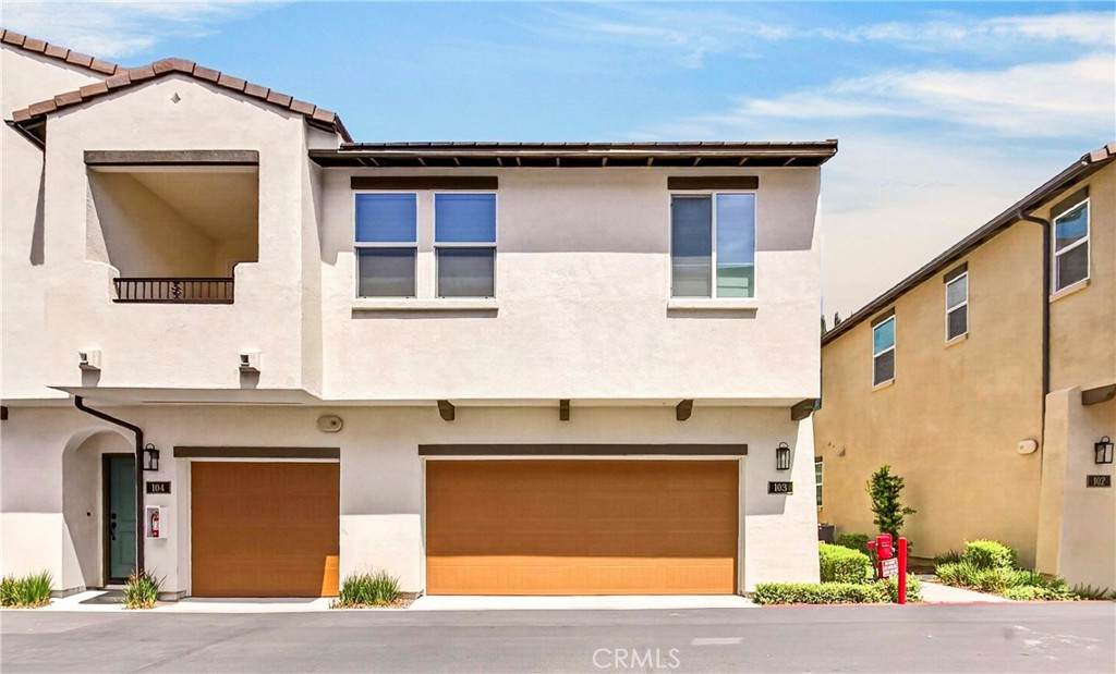 306 Vista Drive - Photo 1