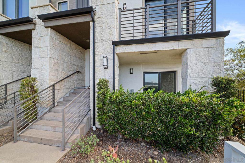 8309 Distinctive - Photo 1