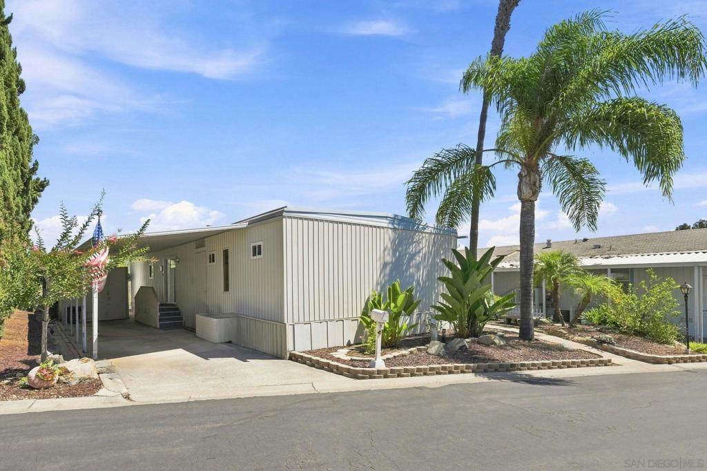 1145 Barham - Photo 1