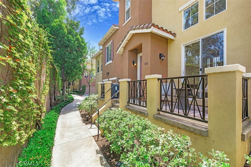 https://bt-photos.global.ssl.fastly.net/socal/orig_boomver_1_526574226-2.jpg