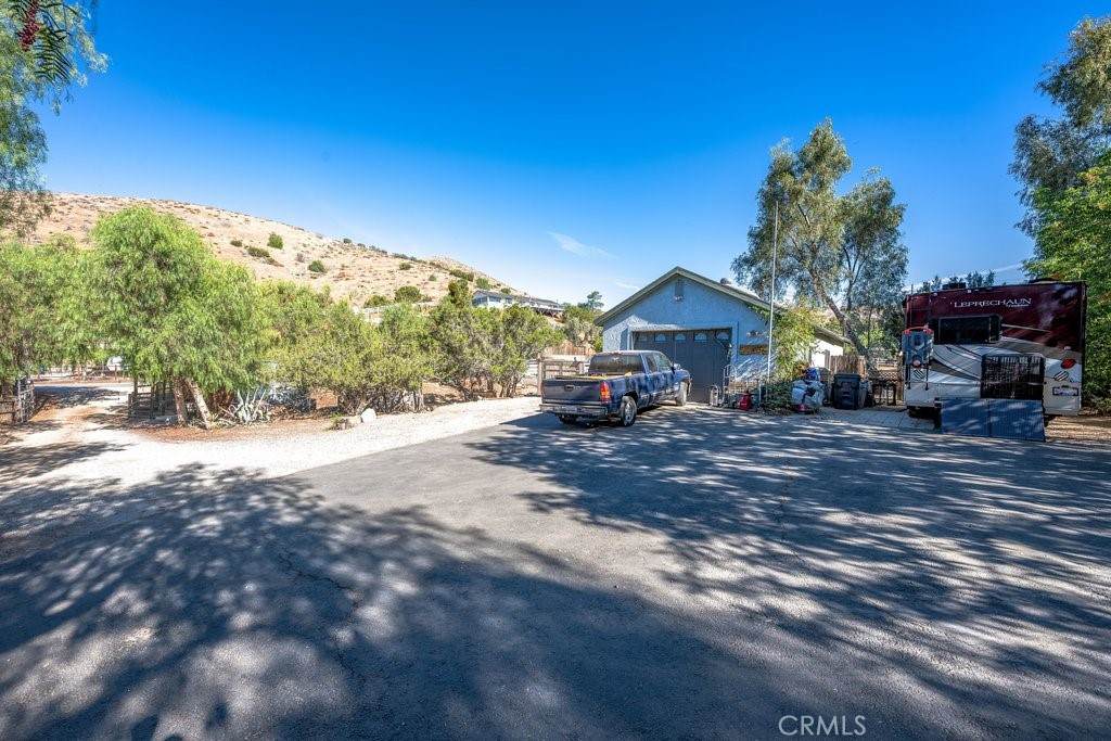 https://bt-photos.global.ssl.fastly.net/socal/orig_boomver_1_526576715-2.jpg