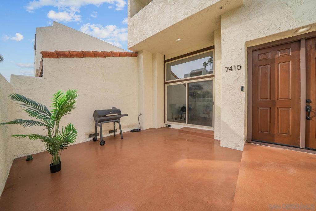 https://bt-photos.global.ssl.fastly.net/socal/orig_boomver_1_526996567-2.jpg