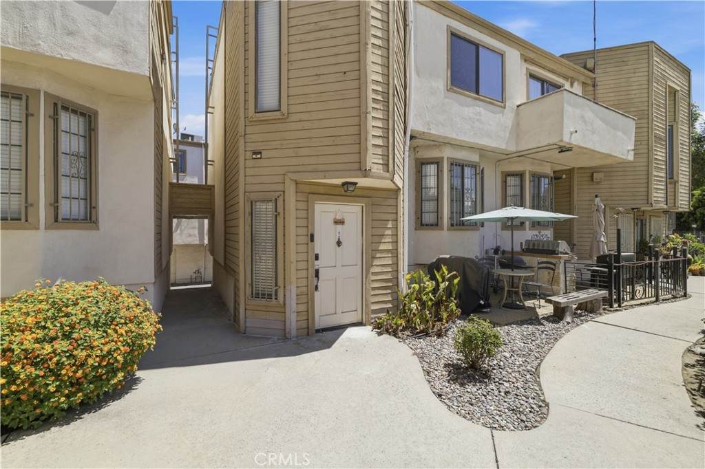 14715 Saticoy - Photo 1