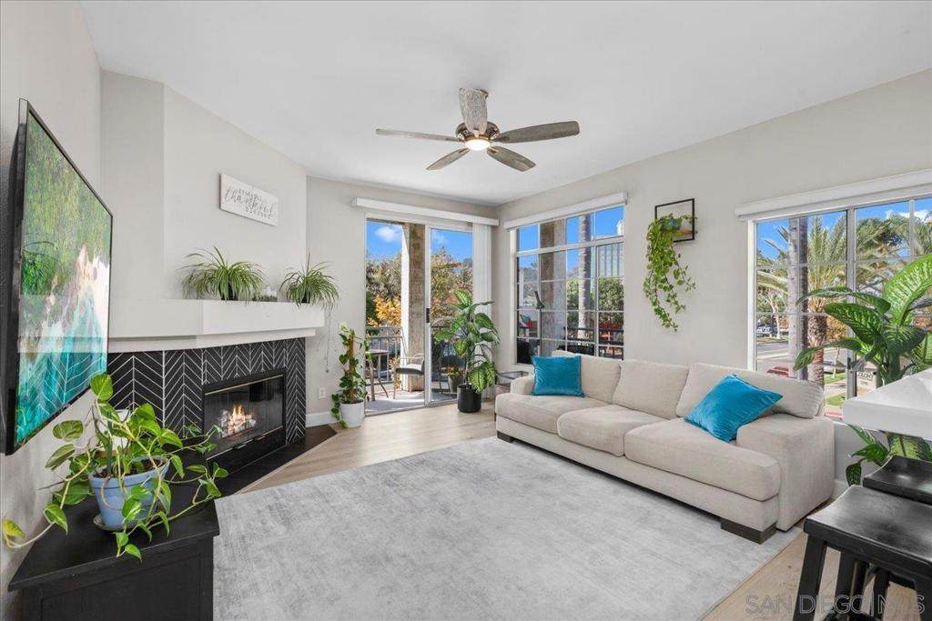 2150 Camino De La Reina - Photo 1