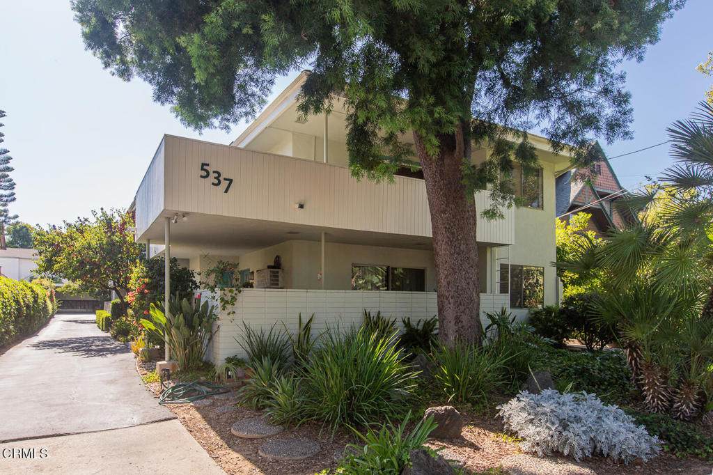 537 Euclid Avenue - Photo 1