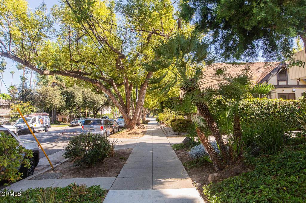 https://bt-photos.global.ssl.fastly.net/socal/orig_boomver_1_529706901-2.jpg