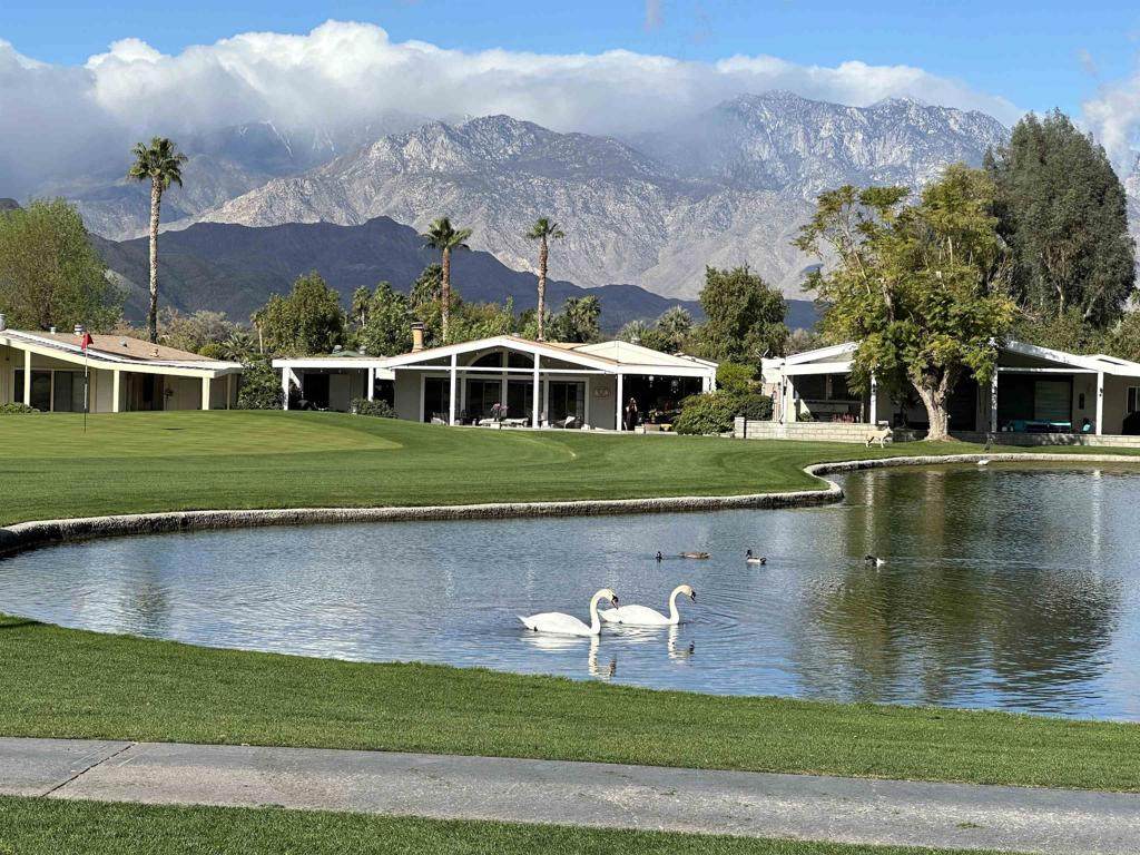https://bt-photos.global.ssl.fastly.net/socal/orig_boomver_1_531436673-2.jpg