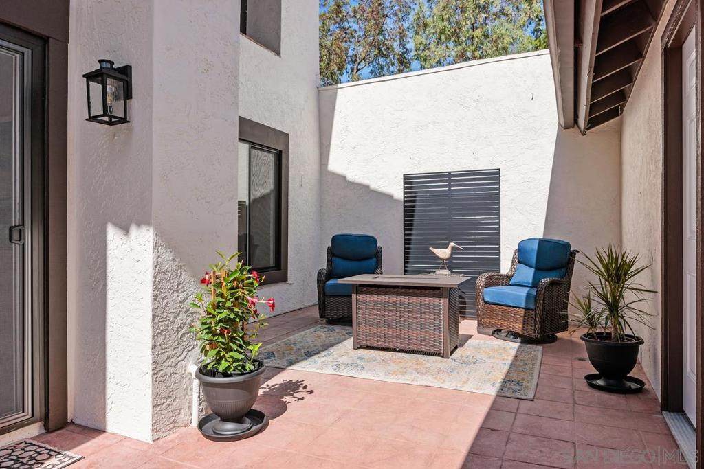 https://bt-photos.global.ssl.fastly.net/socal/orig_boomver_1_531969062-2.jpg