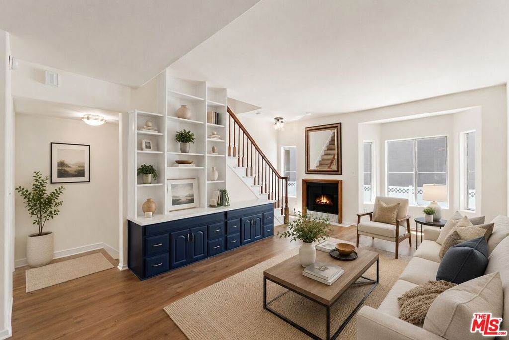 5145 Yarmouth Avenue - Photo 1