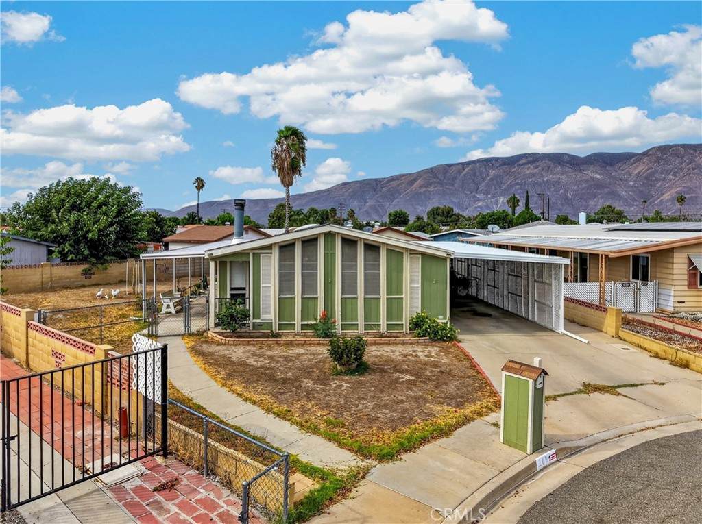 209 Flora Vista Street - Photo 1