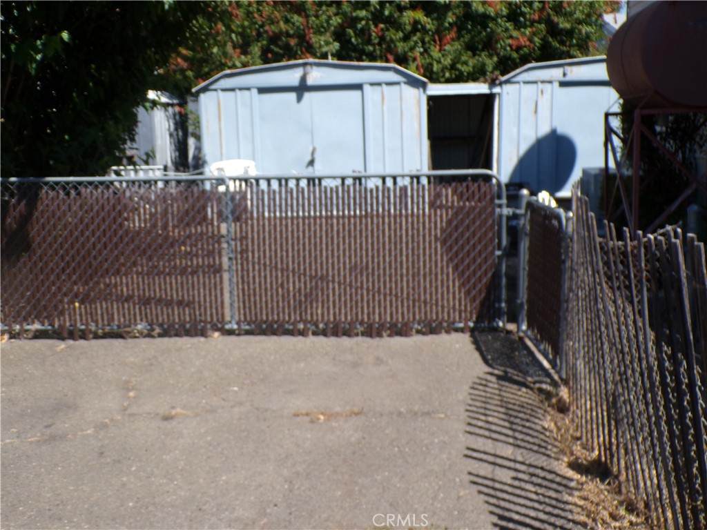 https://bt-photos.global.ssl.fastly.net/socal/orig_boomver_1_539650468-2.jpg