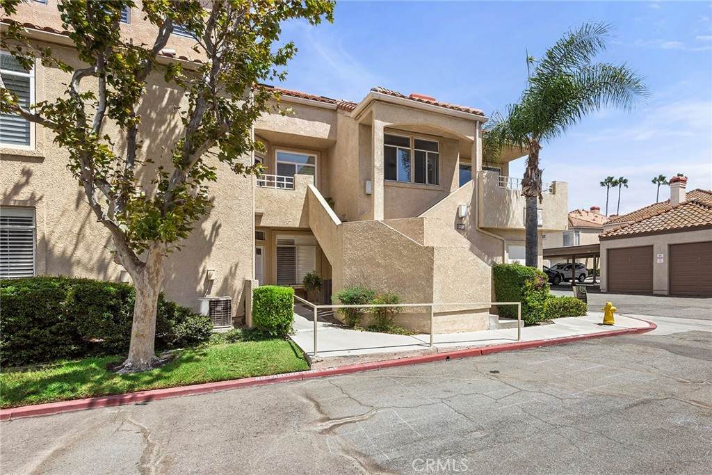 https://bt-photos.global.ssl.fastly.net/socal/orig_boomver_1_544599564-2.jpg