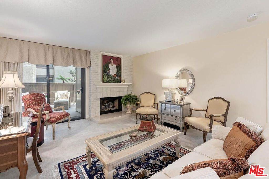 https://bt-photos.global.ssl.fastly.net/socal/orig_boomver_1_550000333-2.jpg