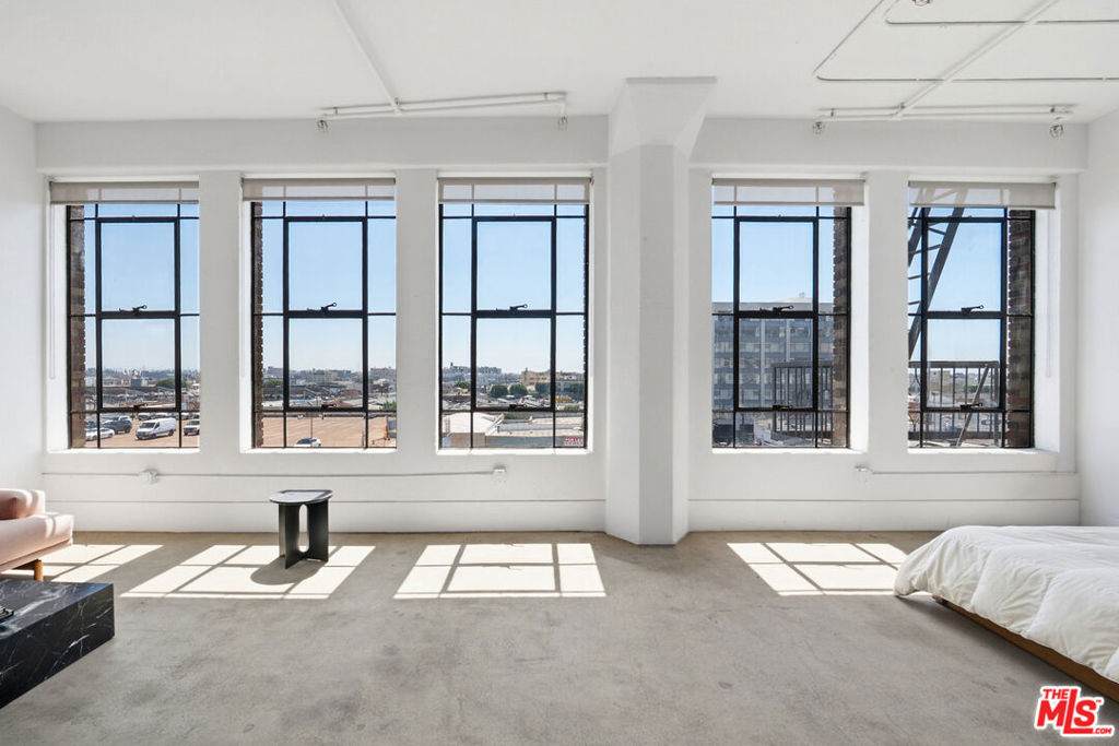 315 8th Street - Photo 1